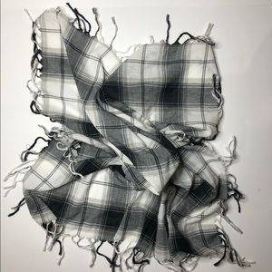 Plaid scarf